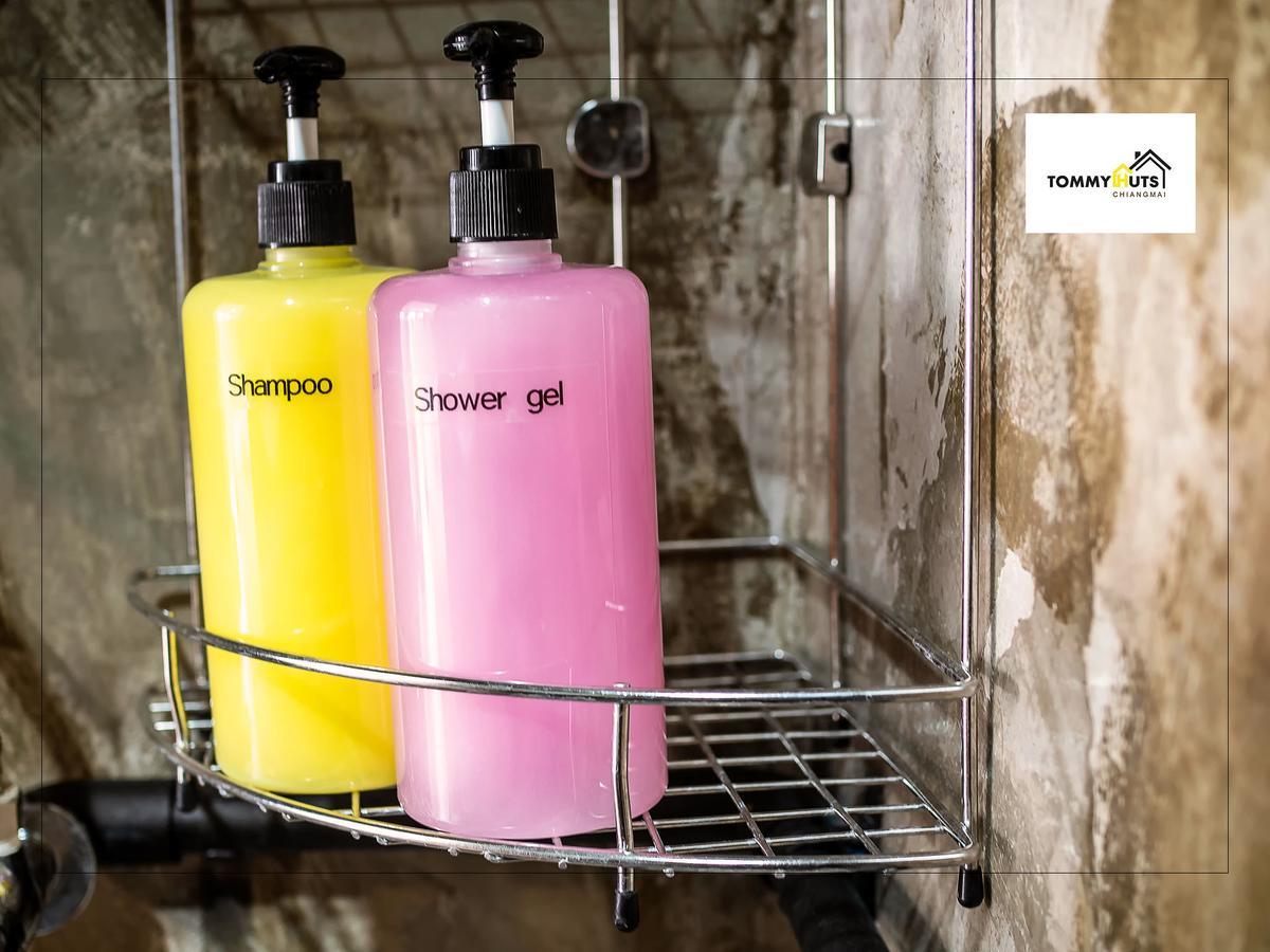 ホテル Tommy Huts チエンマイ エクステリア 写真